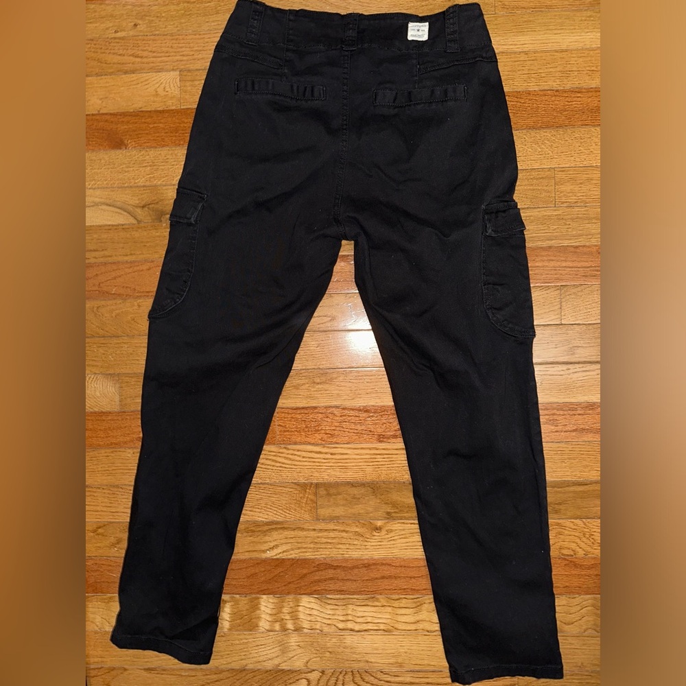 Women’s Black Cargo Pants size 6